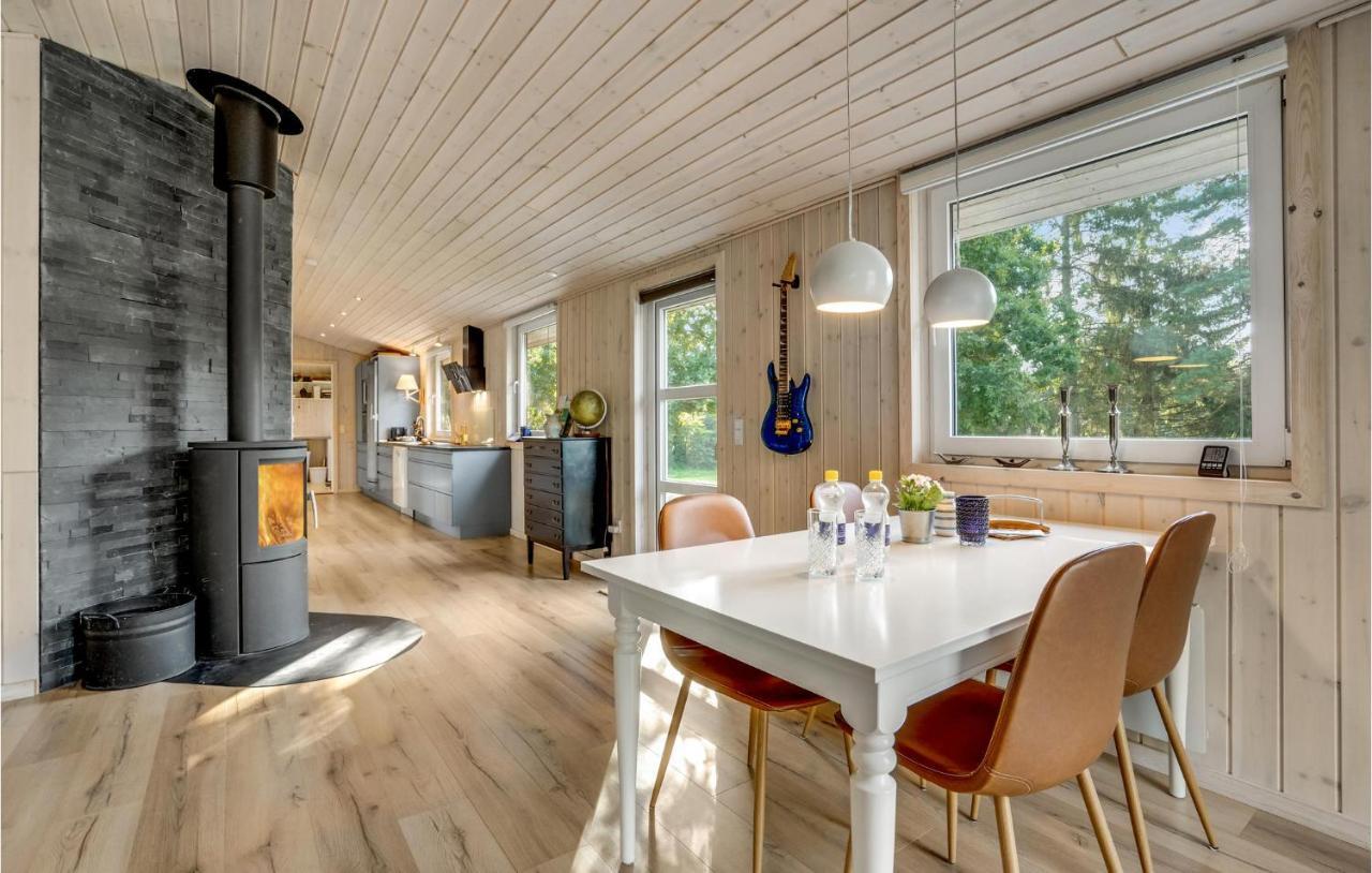 Nice Home In Havndal With Kitchen Экстерьер фото